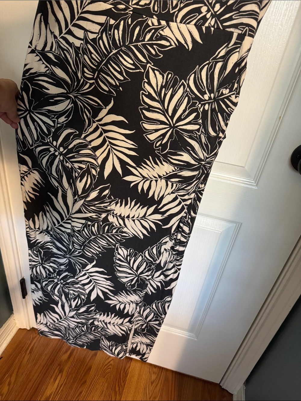Z Supply Black & White Tropical Leaf Maxi Dress - Picture 3 of 4